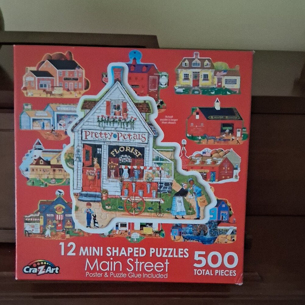 Jigsaw Puzzle - Main Street - 12 Mini Shaped Puzzles - 500 Pieces